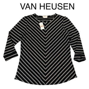 NWT Van Heusen Womens 3/4 Sleeve Knit stretch extensible Black/white striped top